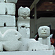 04 Skulpturen aus Gasbeton mit kleinen Kindern